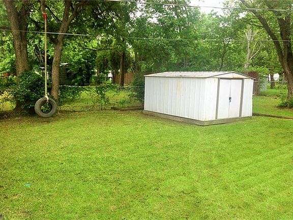 3rd image of 3613 Katrine St