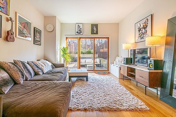 1st image of 583 6th Ave #1D