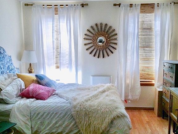 2nd image of 100 Saint Marks Pl APT 19