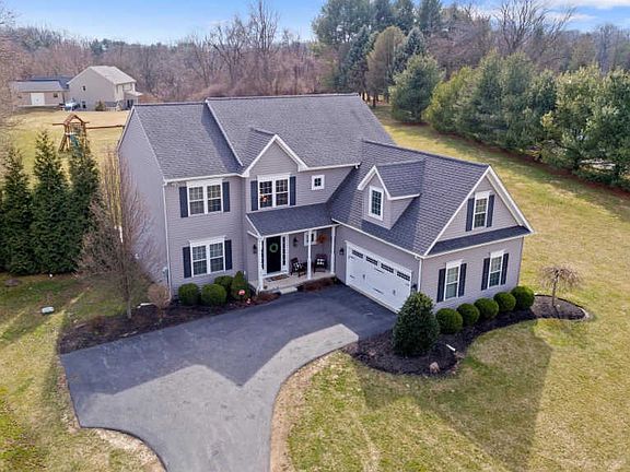 2nd image of 104 Corman Dr