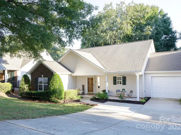 119 Ashwood Ln, Mooresville, NC 28117