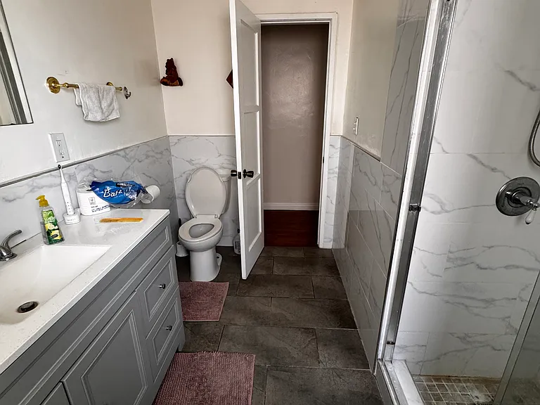 5662 Myrtle Ave — Photo 10