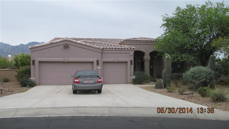 1st image of 1615 W Silver Berry Pl