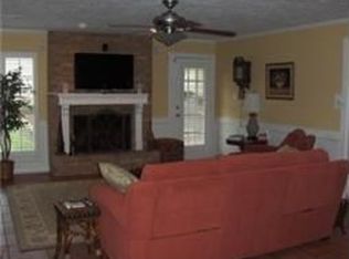 3803 Summer Ln, Baytown, TX 77521