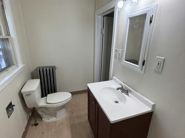 365 N Maple Ave, Kingston, PA 18704