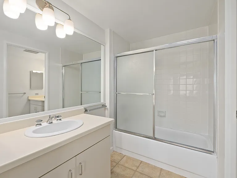 6363 Christie Ave #1823 — Photo 9