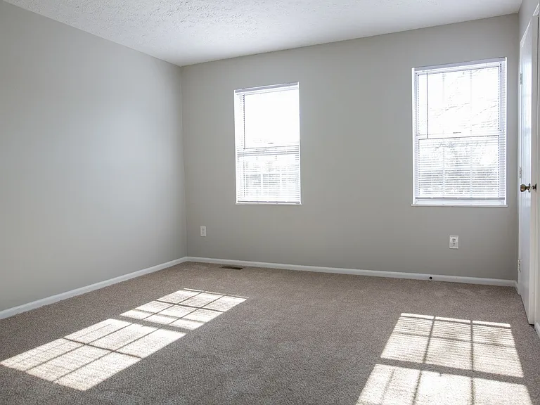 7778 Deercrest Ct — Photo 33