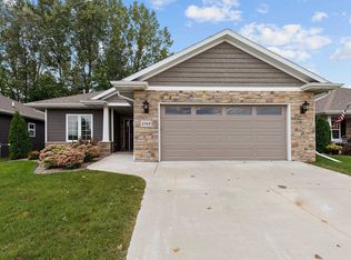 1048 Cecilia Ct, Appleton, WI 54913