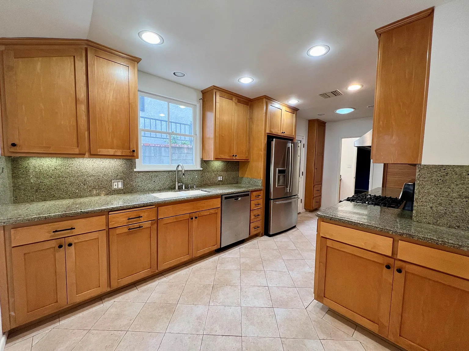 918 Birmingham Rd — Photo 3