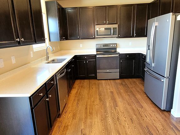 5th image of 11309 Scenic Brush Dr