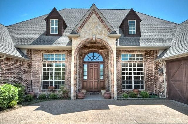 1st image of 4413 Cove Timber Cir