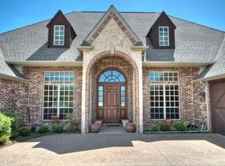4413 Cove Timber Cir, Granbury, TX 76049