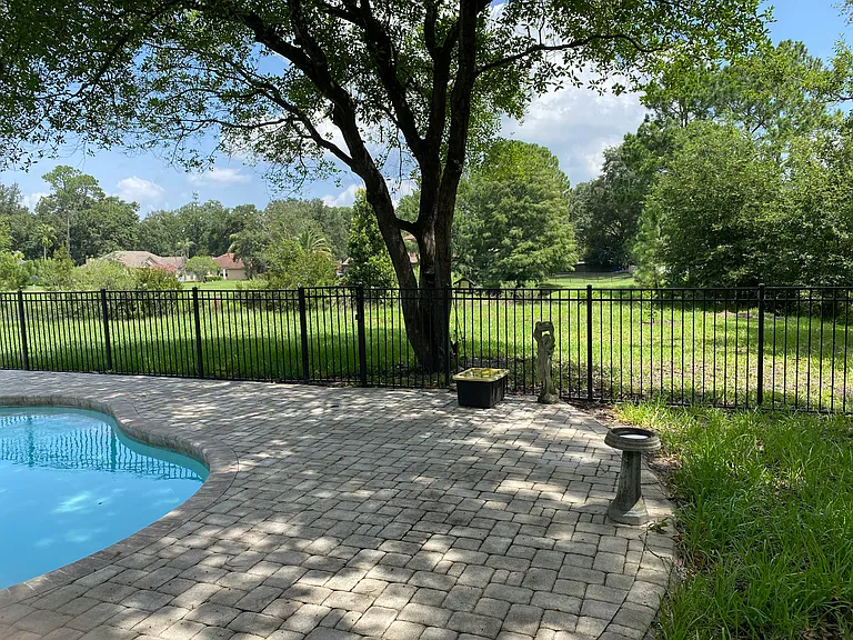 417 Piper Pl — Photo 18