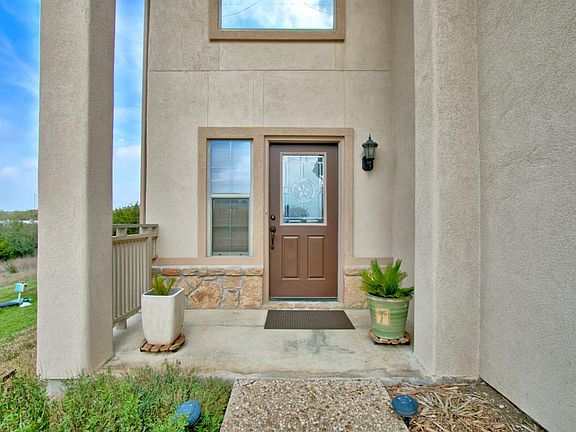 4th image of 134 Clearwater Ct