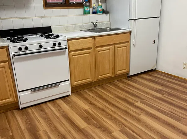 (undisclosed Address), Brooklyn, NY 11235