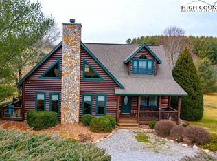 213 Bear Lodge Dr, Sparta, NC 28675