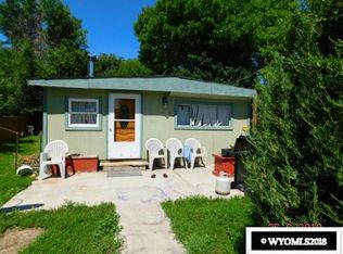 1046 Washington St, Douglas, WY 82633