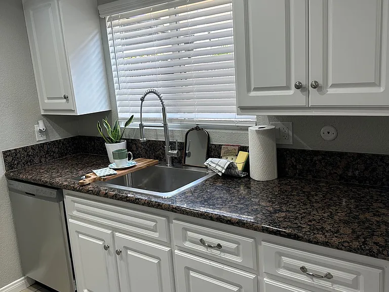 Avalon Townhomes OPEN HOUSE SATURDAY 11/15/2025 — Photo 22