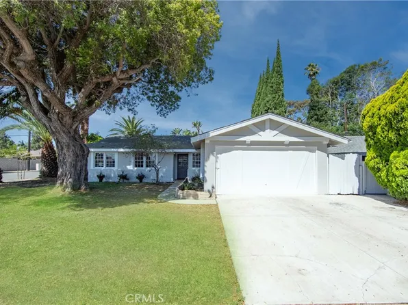 16271 Fairway Ln, Huntington Beach, CA 92649