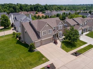 420 Valley Spring Dr, O'Fallon, MO 63366