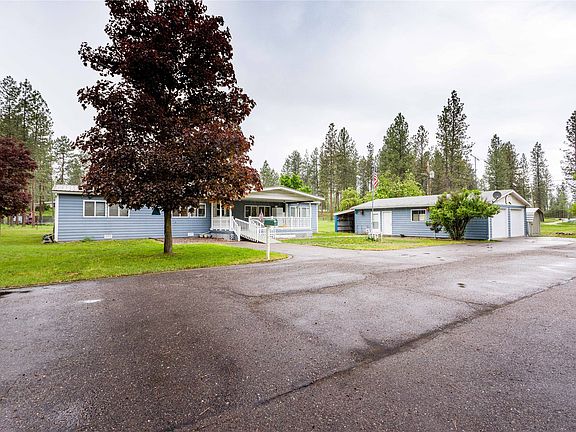 3rd image of 41127 Woodland Ln