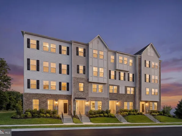 19566 Village Walk Dr, Montgomery Village, MD 20886