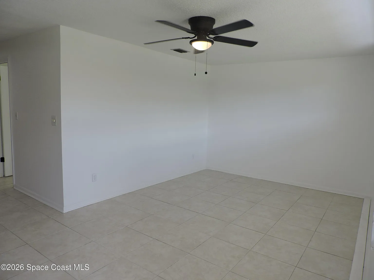 2 bed, 2.0 bath, 1091 sqft, $1,650 — Photo 3