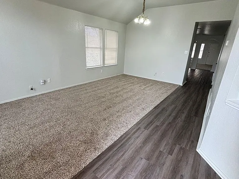 8616 Devine Ln — Photo 3