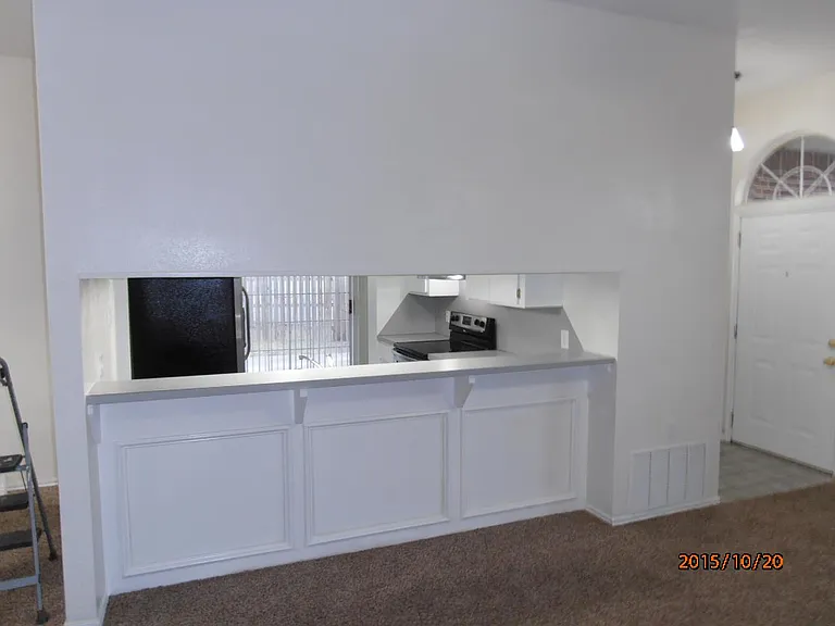 4010 SW Hickory Ln — Photo 10