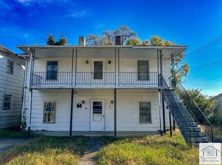 18 Massey St N, Martinsville, VA 24112