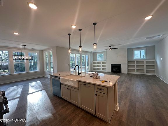 5th image of 3724 Mason Port Drive #61