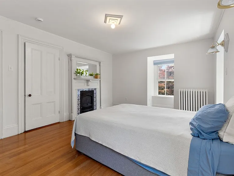 15 Myrtle St #2 — Photo 21