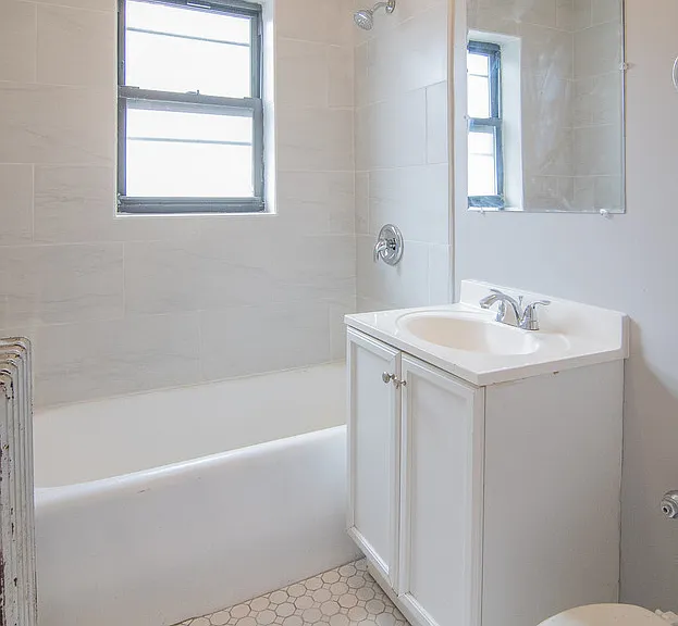 1620 W Farwell Ave #1B — Photo 5