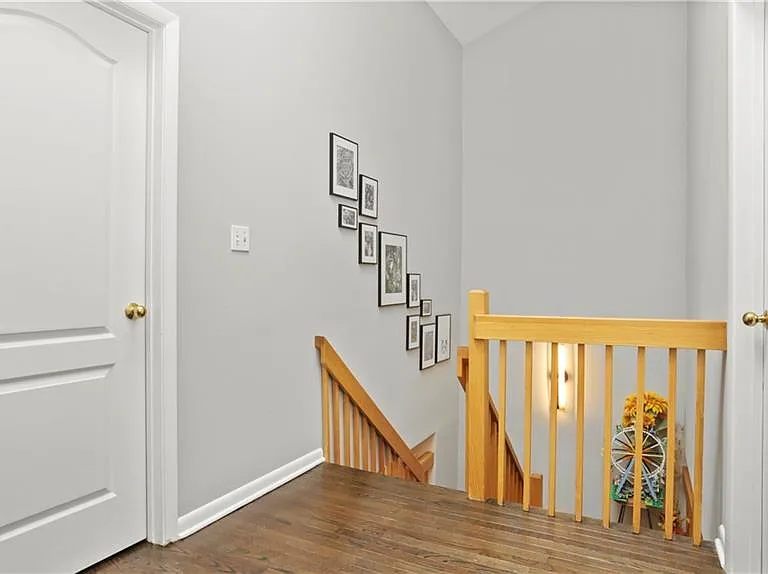 4 Pinewood Cir — Photo 12