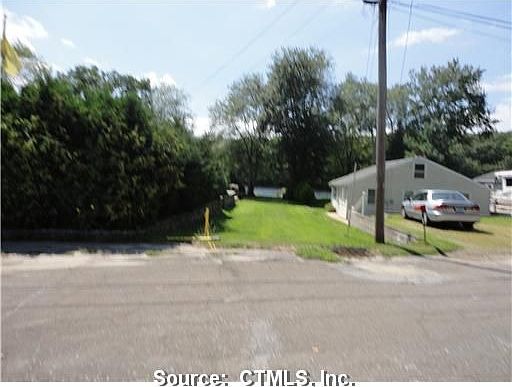 2nd image of 11 Michael Ave
