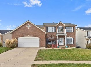 907 Forbes Dr, Waterloo, IL 62298