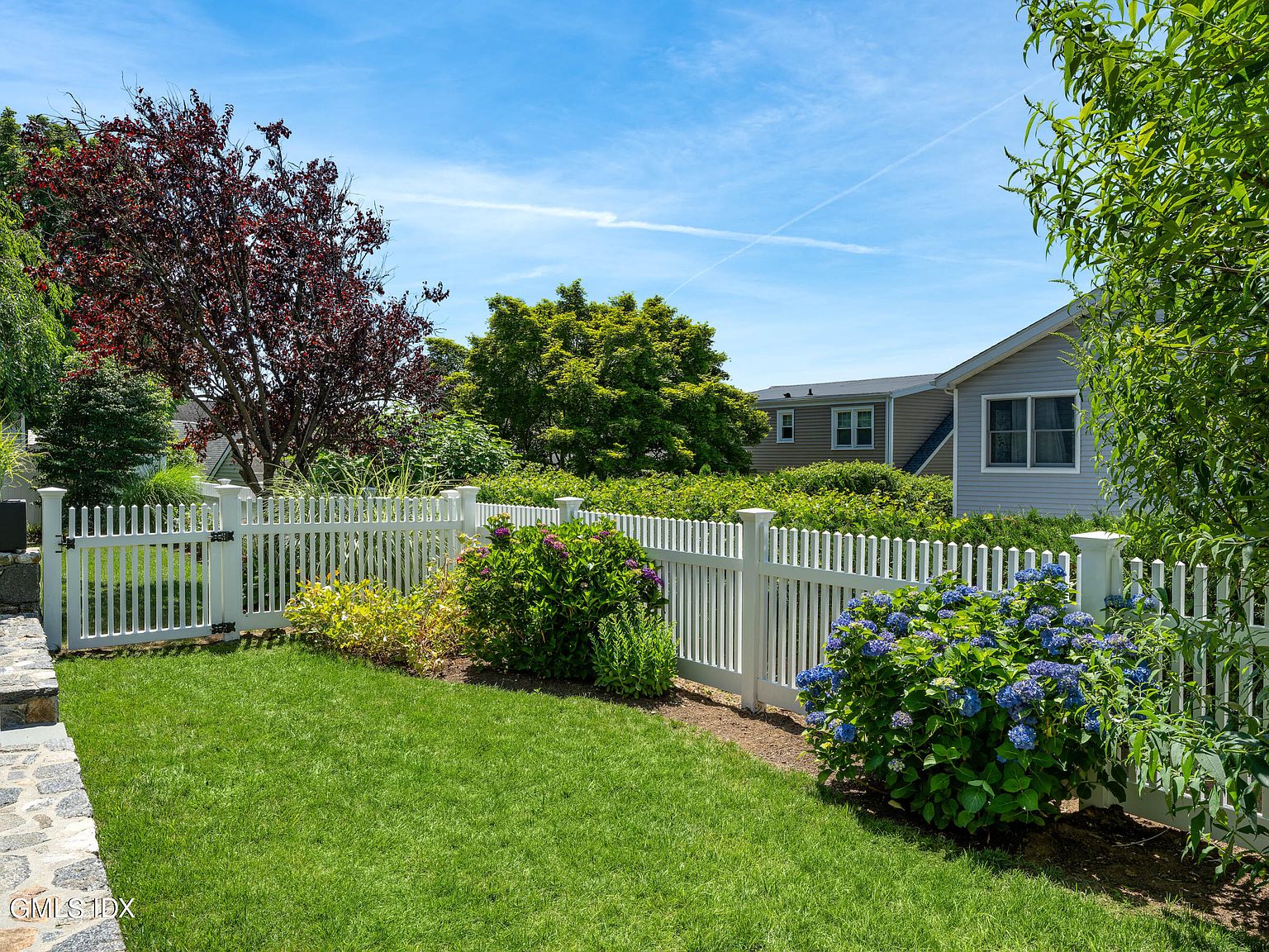 54 Valley Rd #B, Cos Cob, CT 06807 | Zillow