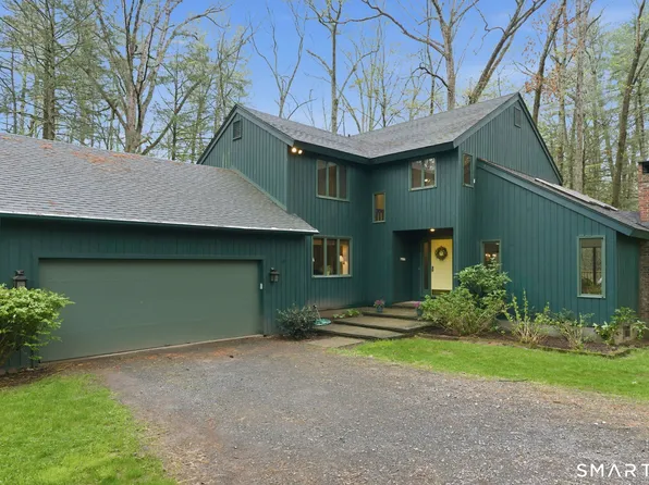 37 Tall Wood Hollow, Avon, CT 06001