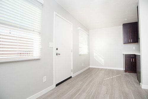 5th image of 4724 Point Loma Ave
