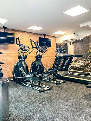 Rented by Nooklyn NYC LLC | media 17