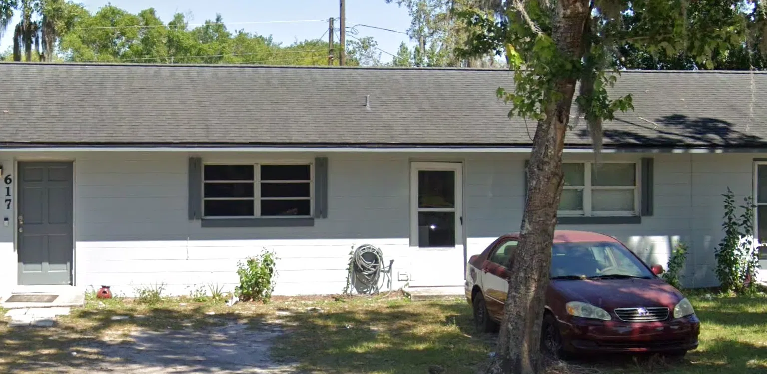 2 bed, 800 sqft, $1,500 — Photo 1