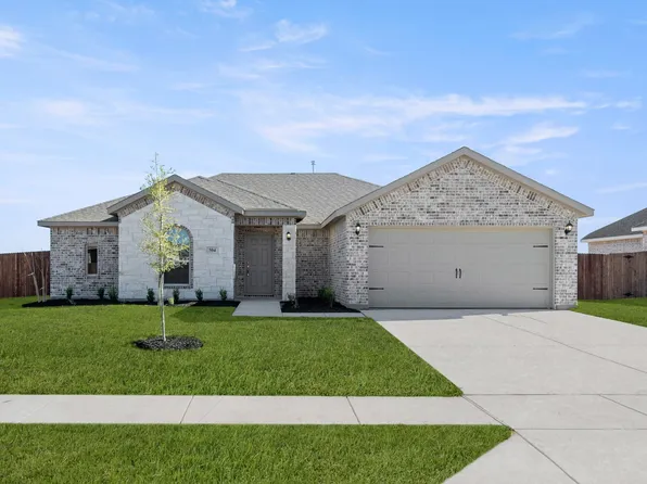 504 Diamond Dr, Azle, TX 76020