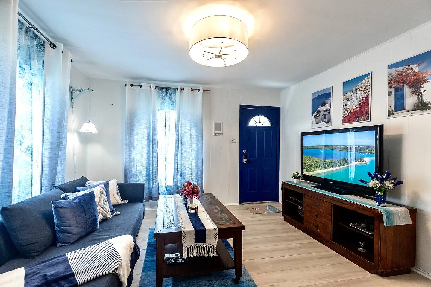 3 bed, 970 sqft, $1,300 — Photo 3