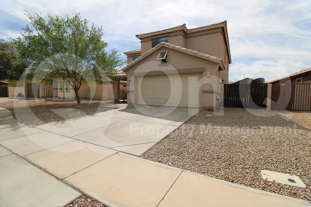 Building Photo - 3543 E Aris Dr