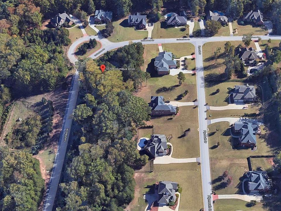 1st image of 1020 Columbus Dr