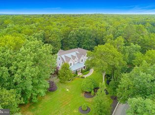 35 Ranch Blvd, Manahawkin, NJ 08050