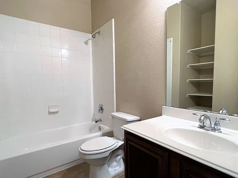 9605 Straightaway Dr — Photo 12