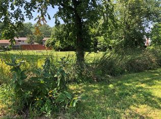 Dupont Dr, Columbia Station, OH 44028