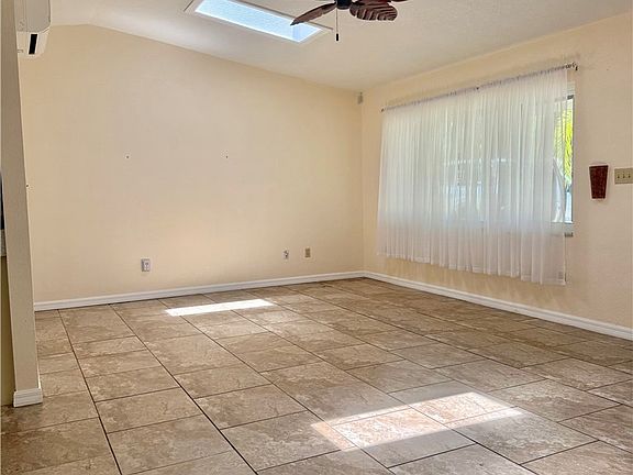 3rd image of 436 Washington Blvd