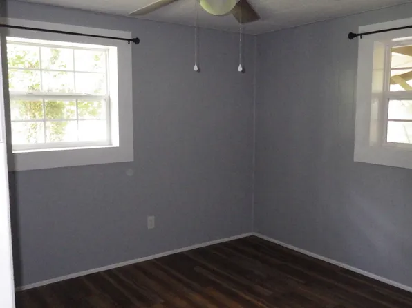 96 Chipmunk Ln, Sapphire, NC 28774